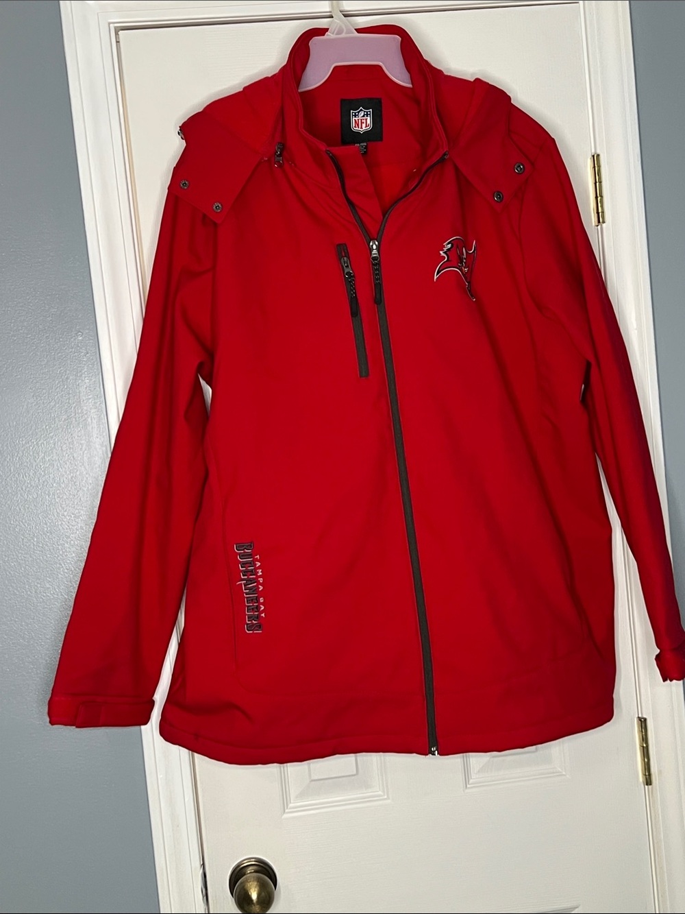NFL Red Full-Zip Performance Jacket with Team Crest